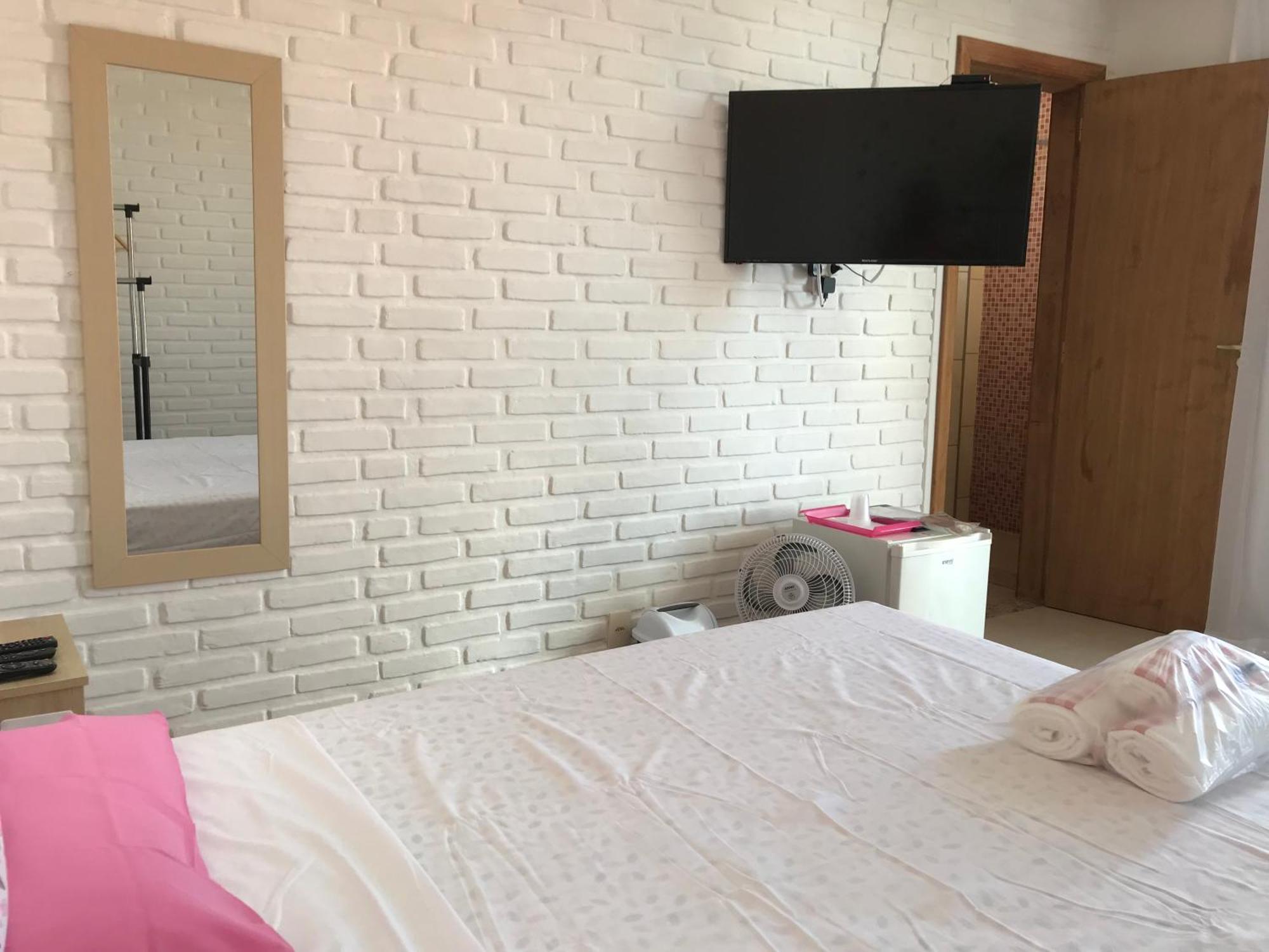 Hospedaria Casa Real Santa Cruz de Minas Eksteriør billede