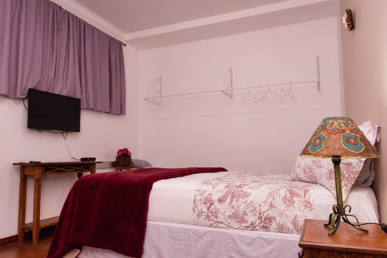 Hospedaria Casa Real Santa Cruz de Minas Eksteriør billede